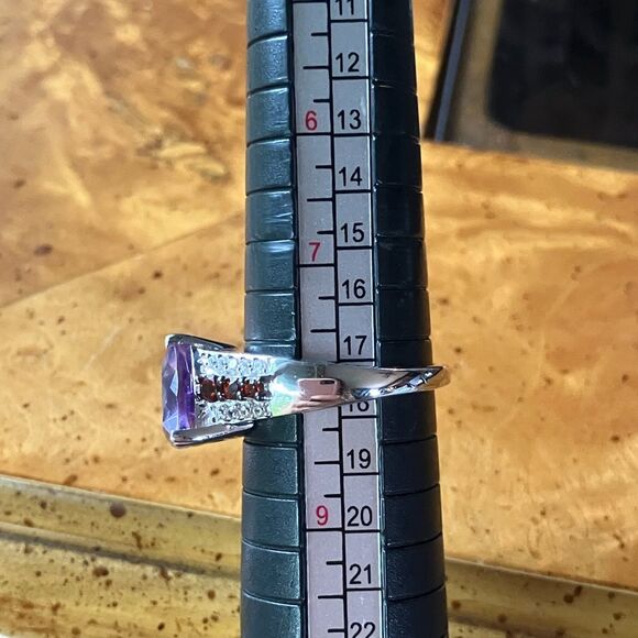 Moroccan Amethyst Red Garnet Sterling Silver Ring - Picture 8 of 9